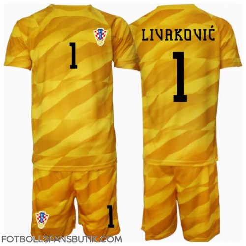 Kroatien Dominik Livakovic #1 Målvakt Replika Hemmatröja Barn EM 2024 Kortärmad (+ Korta byxor)